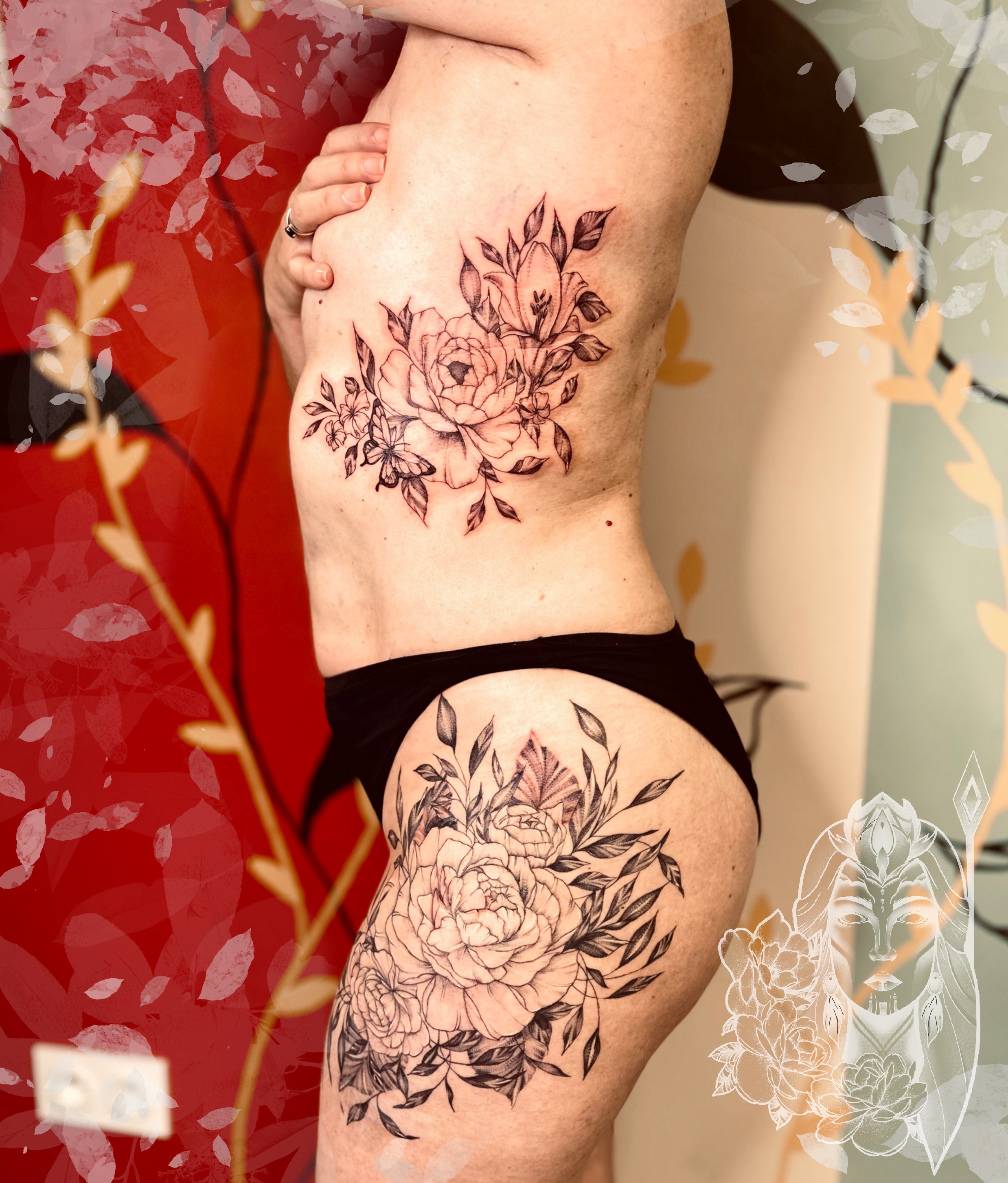 tatouage fleurs sur torse et cuisse– Inkaat