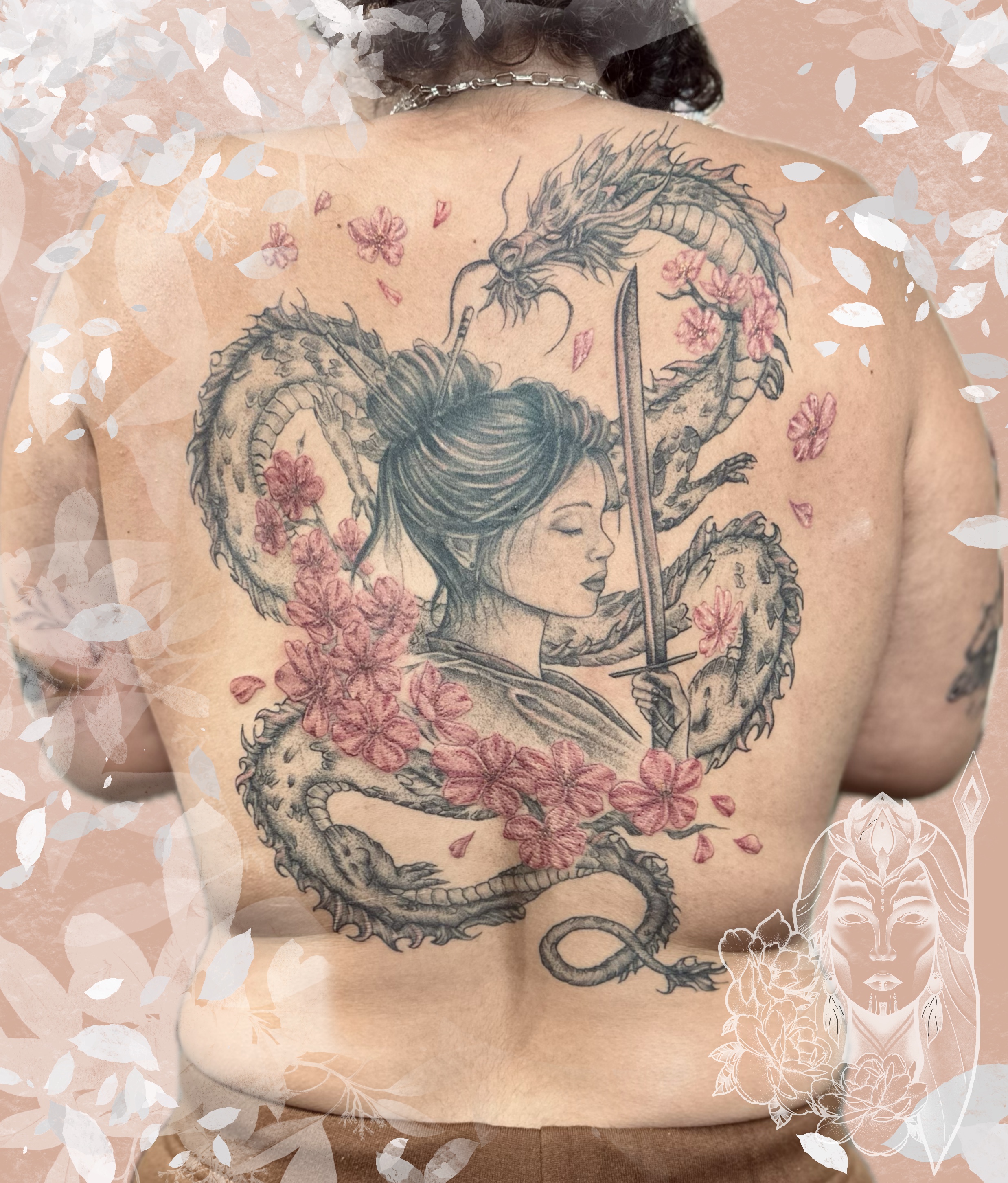 tatouage guerrière chinoise et dragon dos complet– Inkaat